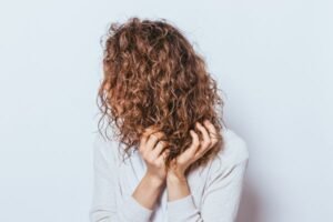 curly hair problems and their solutions